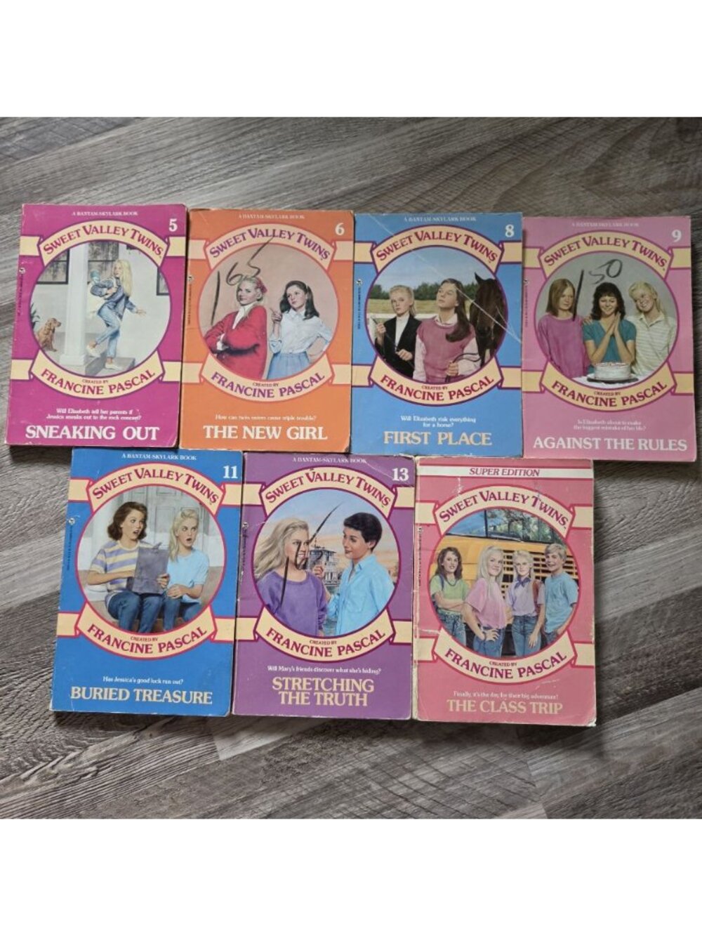 Sweet Valley Twins Book Lot 7 1980s Paperbacks Francine Pascal Retro Young Adult - Picture 2 of 7